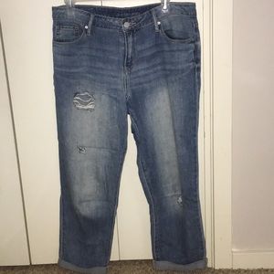 Calvin Klein Boyfriend fit capris